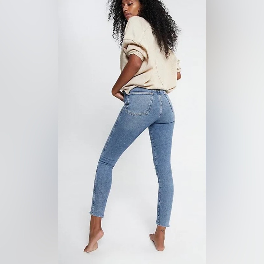 FREE PEOPLE SIERRA HIGH RISE SKINNY JEANS RAW HEM
